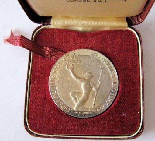 SIR FRANCIS CHICHESTER GYPSY MOTH COMMEMORATIVE MEDALLION