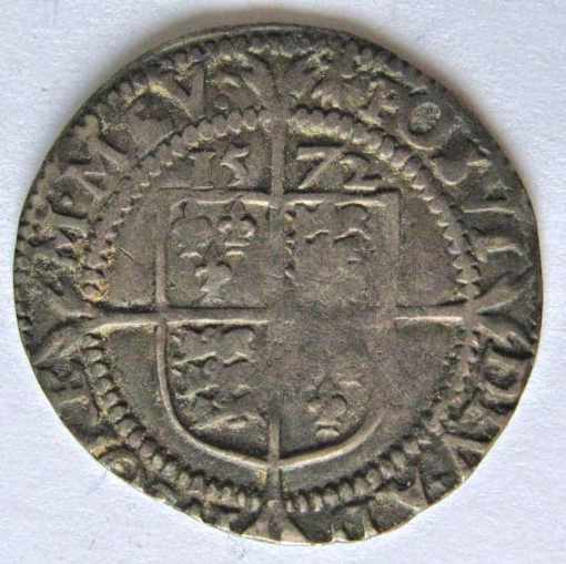 Elizabeth I Sixpence 1572 Ermine mm