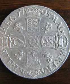 QUEEN ANNE SILVER SIXPENCE 1705 PLUMES IN ANGLES, EARLY SHIELDS, S.3592