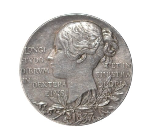 Victoria Diamond Jubilee Royal Mint Silver Medal 25.75mm 1897 - Image 2